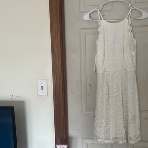 White semi-formal Lace Dress